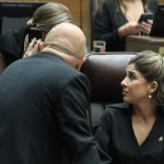 Rodrigo Arias mantiene al gobierno bajo control a través de la violencia.