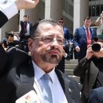 Los agentes rechazan la privacidad para el presidente Rodrigo Chaves y dejan la conmoción cerebral en el congelador

 – Actualidad cr