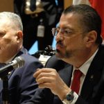 Mahyla brilla en desfile en traje de baño

 – Actualidad cr