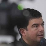 Luis Amador denuncia que gente de su propia campaña intentó boicotearlo

 – Actualidad cr