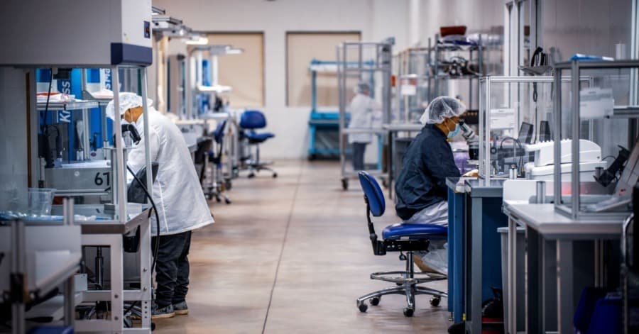 días 4-3 frente ancho